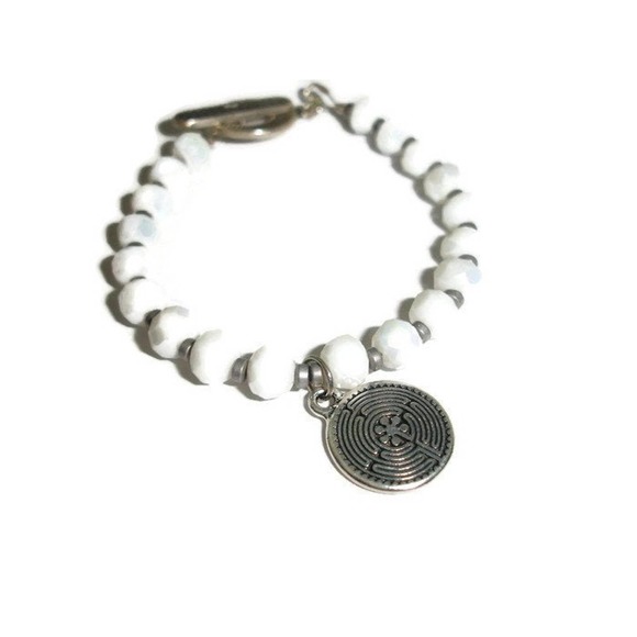 Labyrinth Bracelet with toggle clasp 8" - Picture 1 of 10